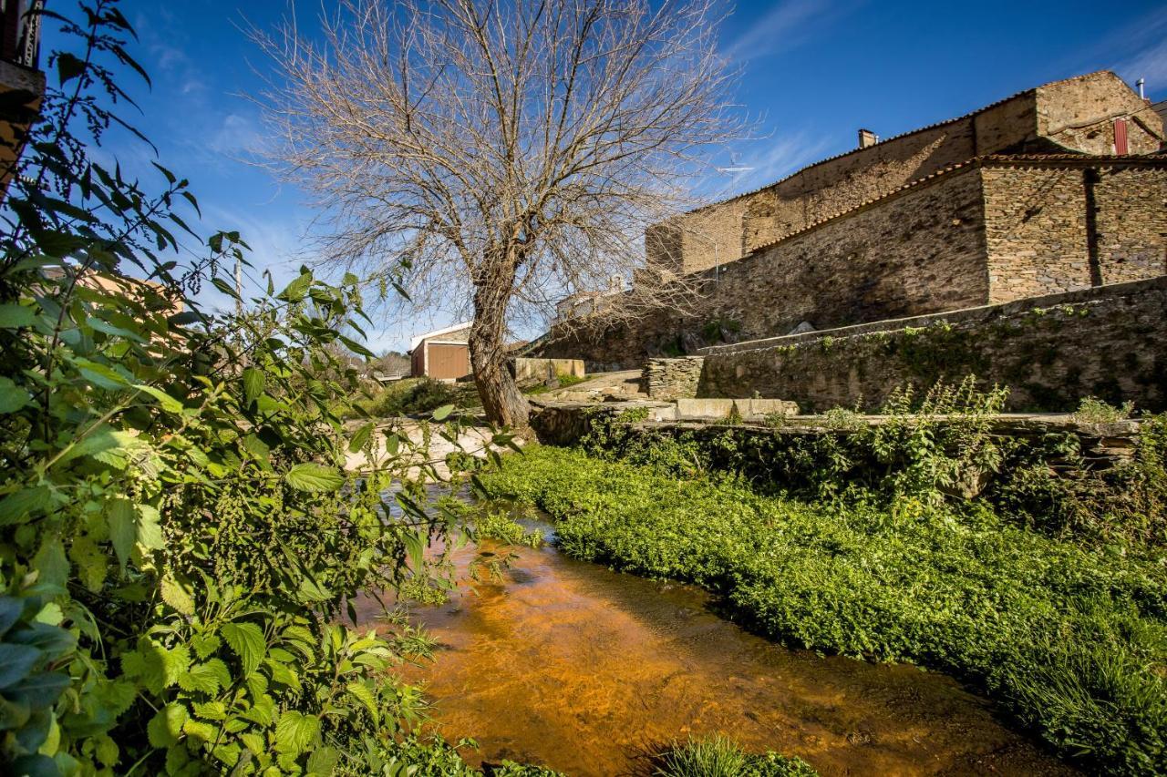 El Hogar Del Herrero Ahigal de los Aceiteros エクステリア 写真